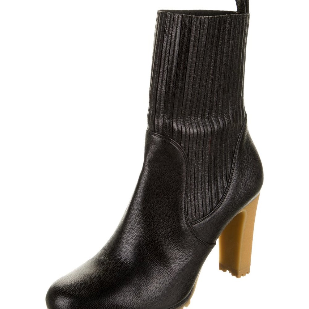 Gucci Mid-Calf Black Leather Boots - Picture 3 of 6